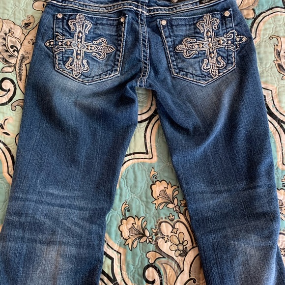 Miss Me Jeans - Picture 2 of 3